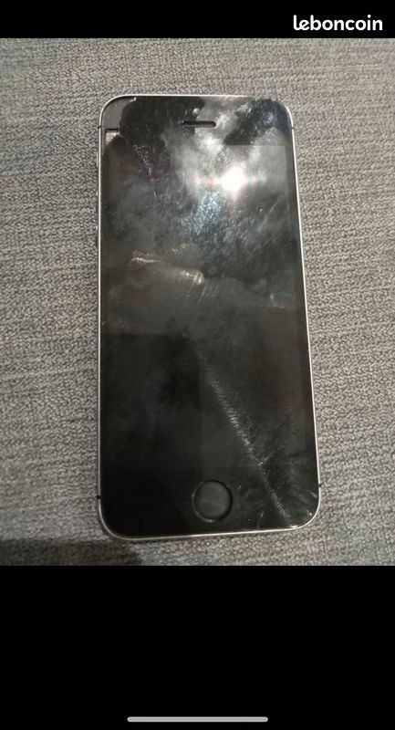 IPhone 5se (image 1)
