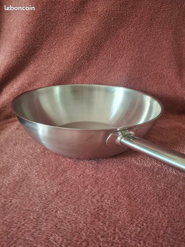 METRO Professional Wok de acero inoxidable, acabado satinado, 30 cm