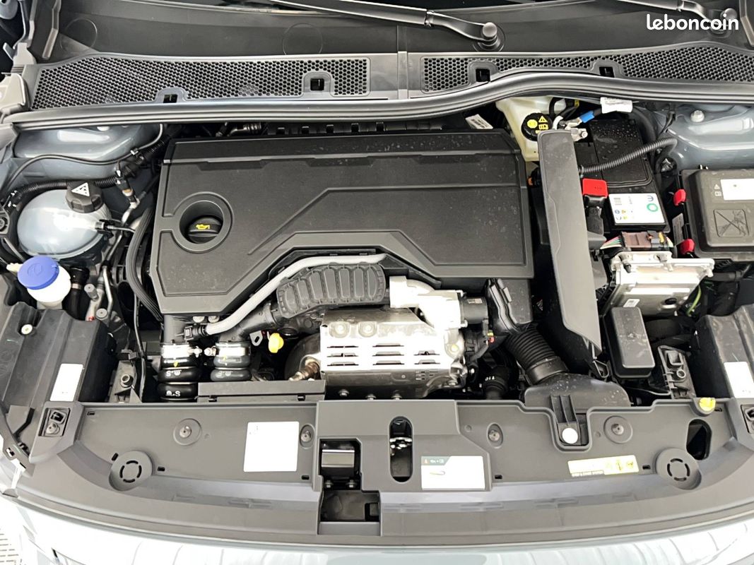 OPEL Corsa 1.2 Turbo Hybrid 110 ch Autom GS (image 12)