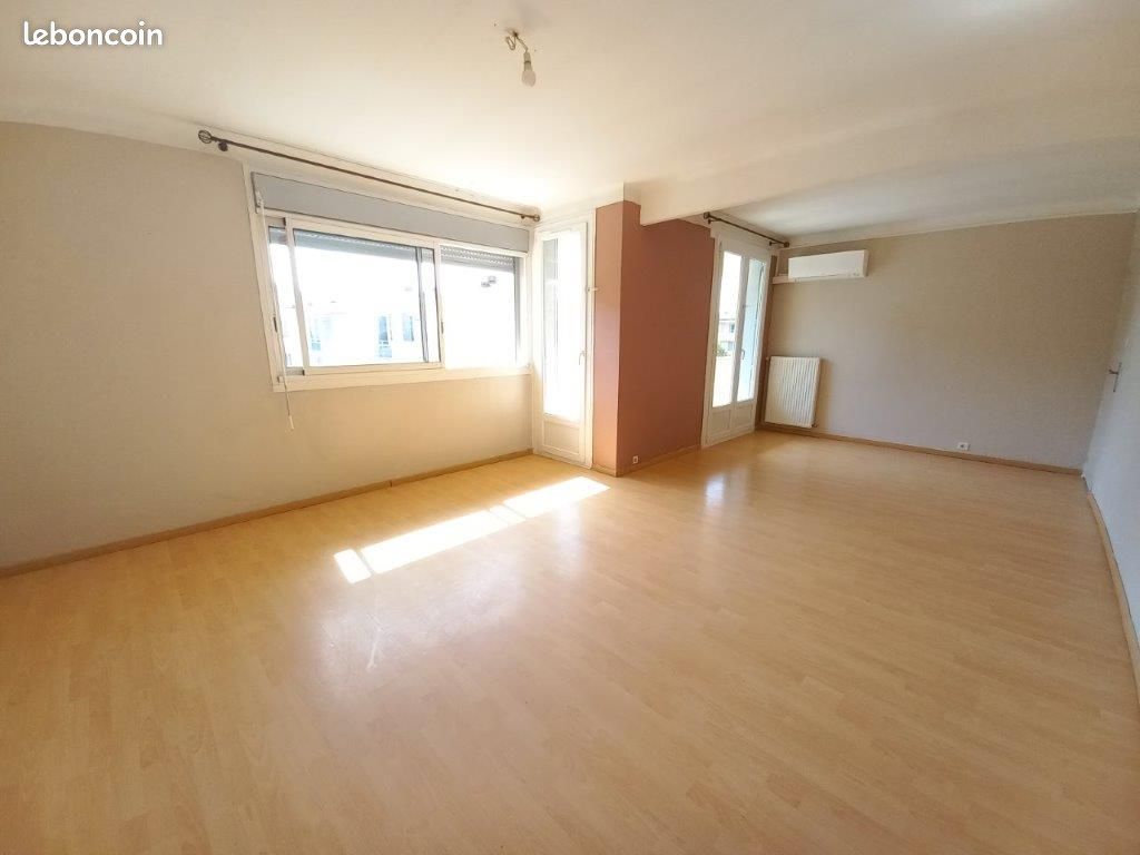 Appartement 4 pièces 87 m² · à Millau · 87 m² · 690 €/mois