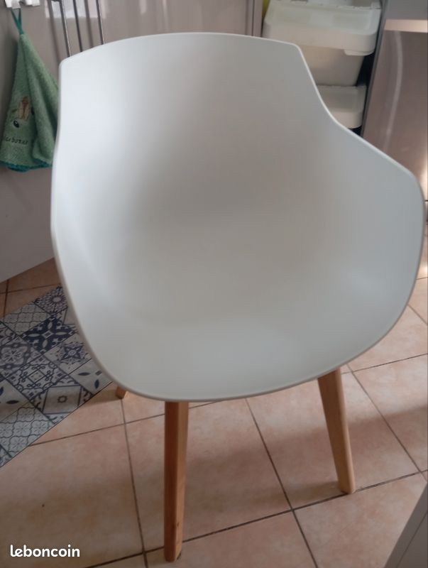 Chaises fauteuils scandinave (image 1)