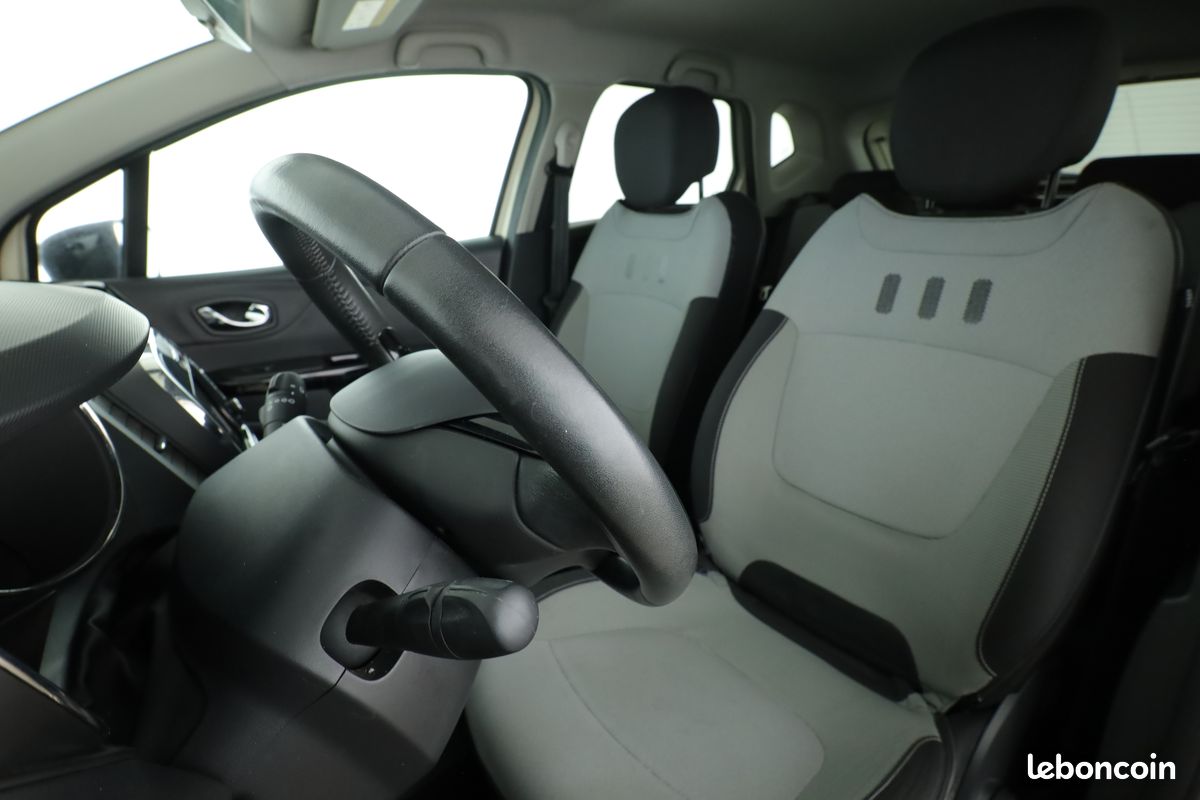 Renault Captur 1.5 dCi Intens Eco2 EDC 90 ch (image 5)