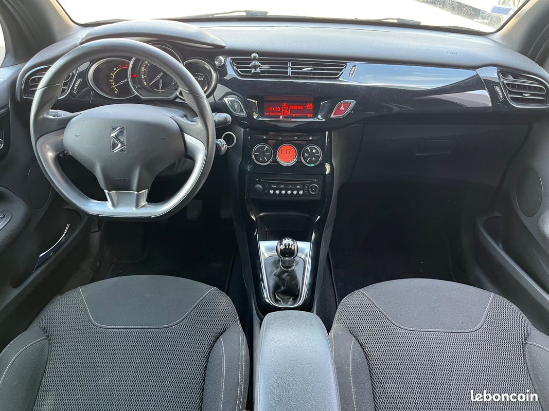 Citroen ds 3 1.6 hdi 92ch so chic/ distribution faite pour la vente (image 3)