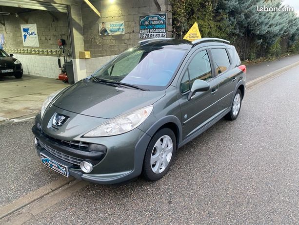 Reproduction clé complète Peugeot 207 année 2008. La partie