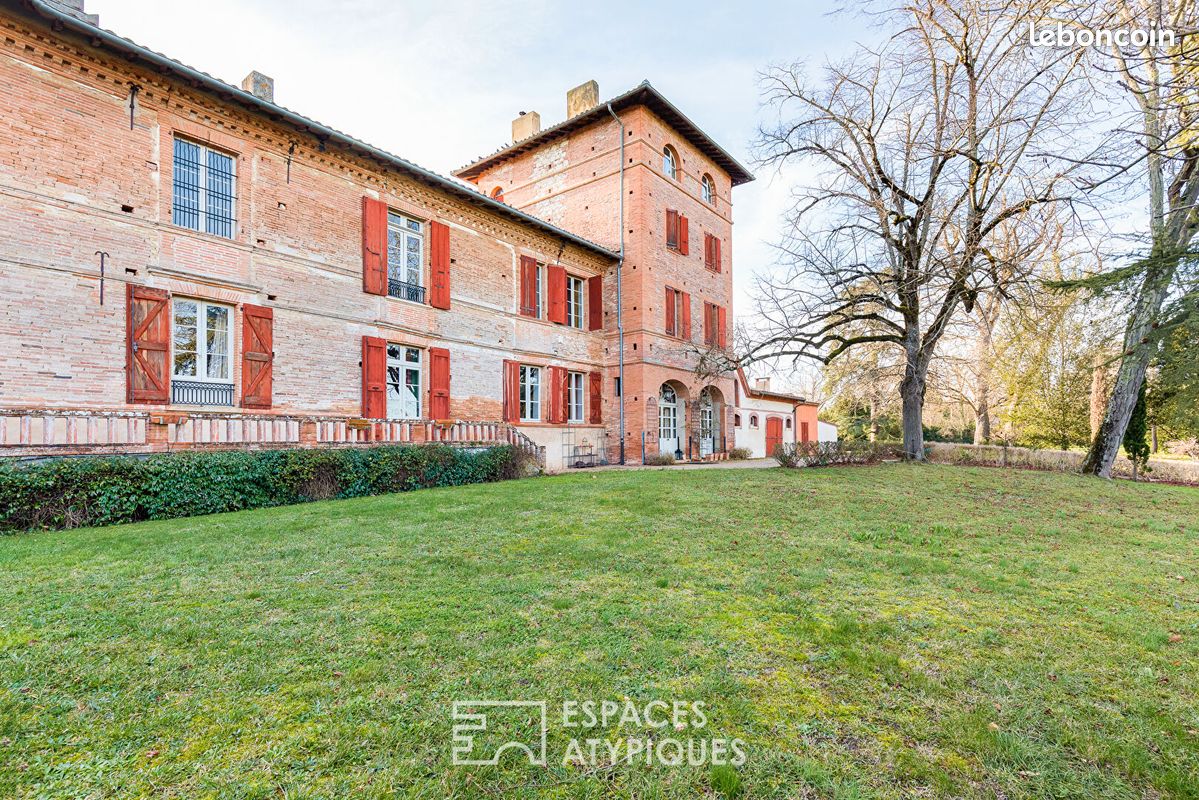 Maison 18 pièces 577 m² · à Saussens · 577 m² · 990 000 €