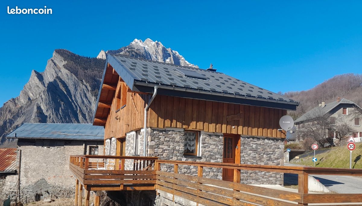 Chalet "La Dalle" (image 1)