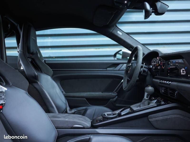Porsche 911 Coupe 4.0 510ch GT3 PDK (image 38)