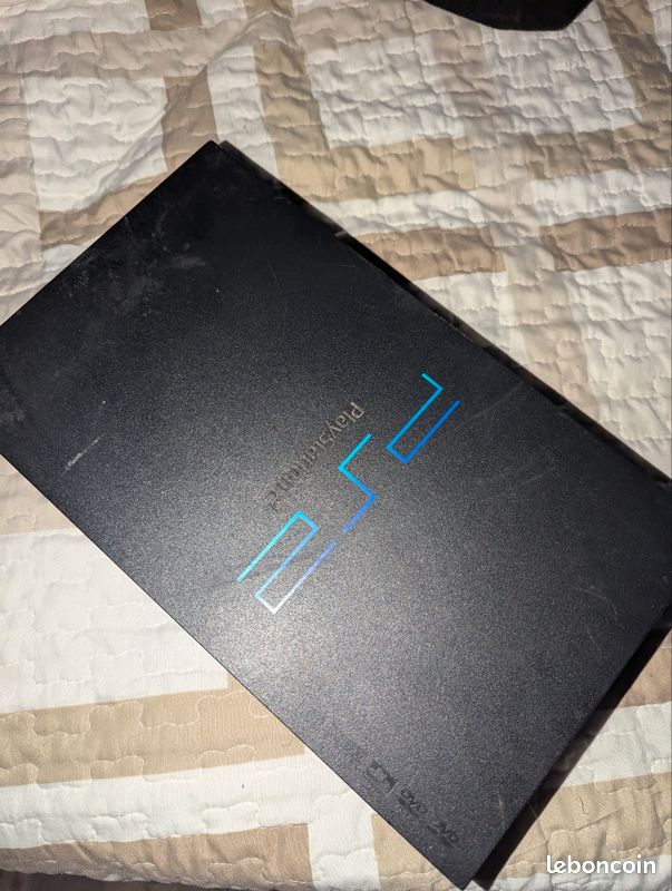 PS2 Fat (image 1)