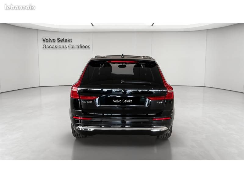 Volvo XC60 T6 AWD Hybride rechargeable 253 ch+145 ch Geartronic 8 Ultra Style Chrome (image 3)