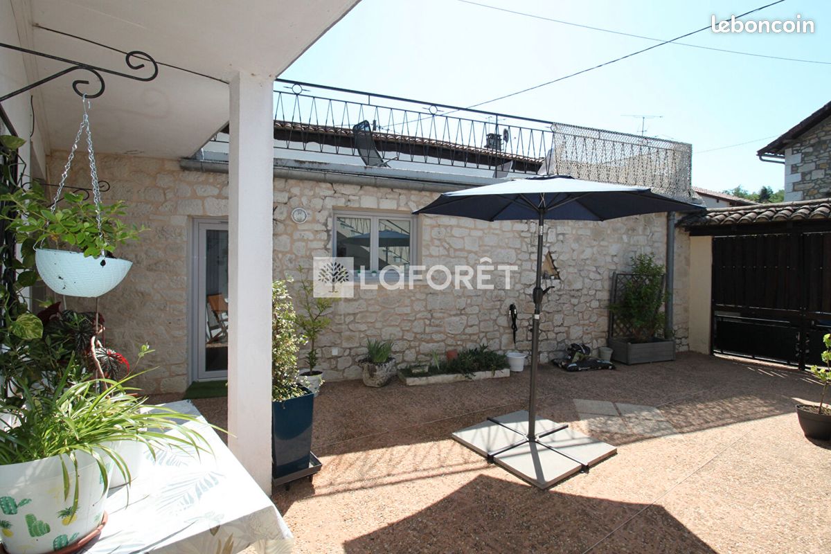 Maison 5 pièces 116 m² · à Saint-Front-la-Rivière · 116 m² · 128 400 €