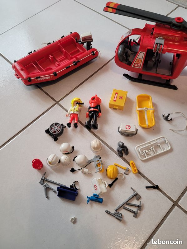Lot pompiers et secours playmobil (image 2)