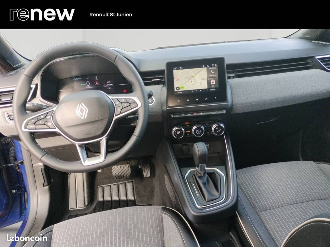 RENAULT Clio E-Tech full hybrid 145 ch GSR2 Techno (image 10)