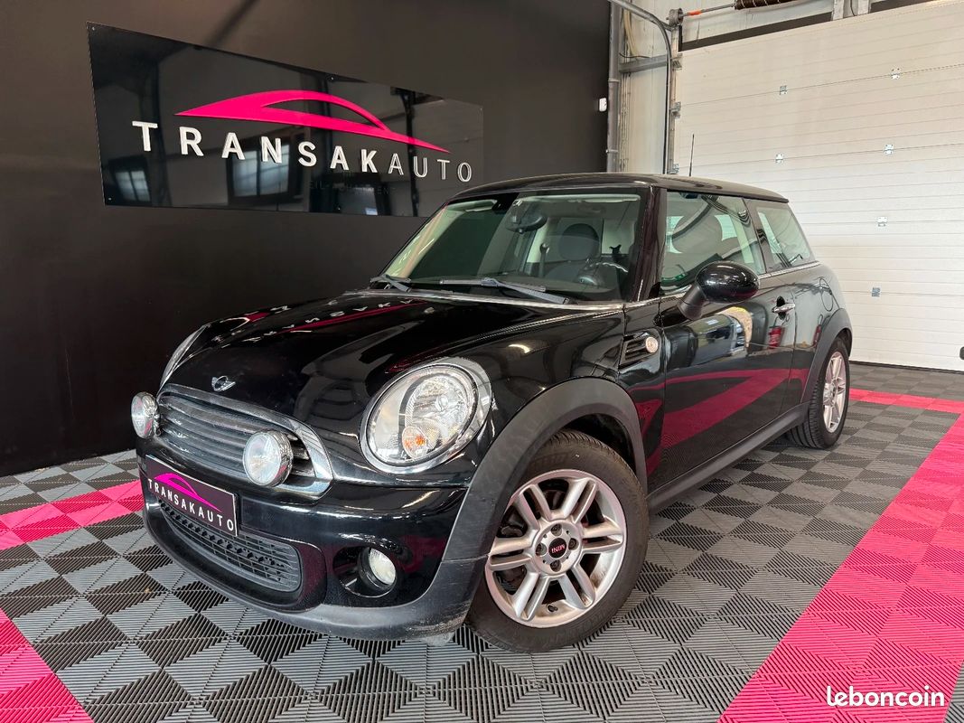Mini Mini 2 (R56) LCI 1.6 i 16V 122 cv Cooper (image 1)