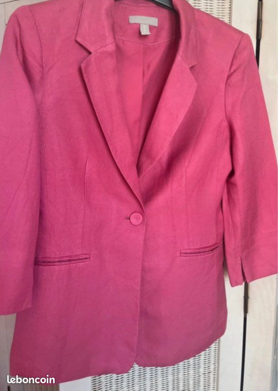 Petite veste rose fushia de chez Taille S Vêtements