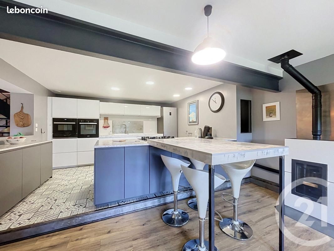 Chambre d'hôtes 8 pièces 375 m² (image 4)