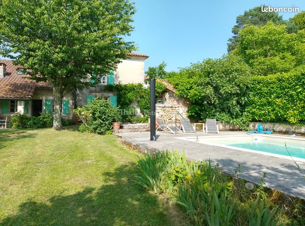 Propriété 9 pièces 240 m²