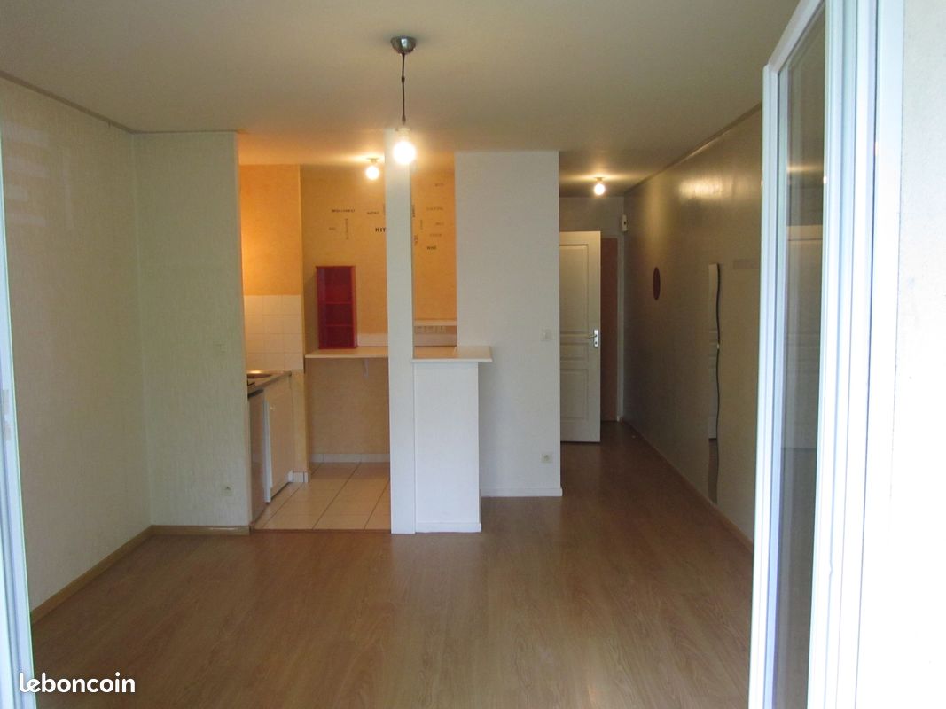 Appartement 2 pièces 25 m² · à Bouguenais · 25 m² · 450 €/mois