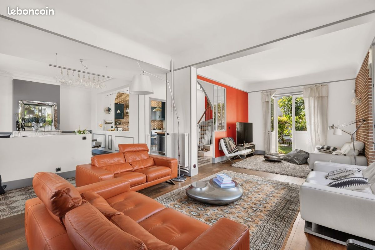 Maison 7 pièces 250 m² · à Clamart · 250 m² · 1 690 000 €