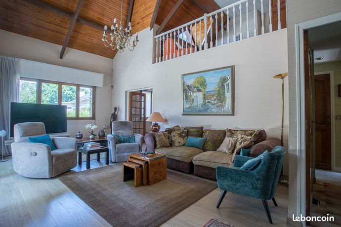 Maison 7 pièces 170 m²