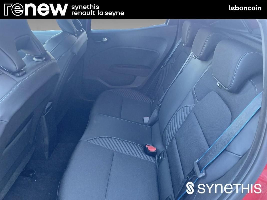 Renault Clio V E-Tech full hybrid 145 ch GSR2 Esprit Alpine (image 9)