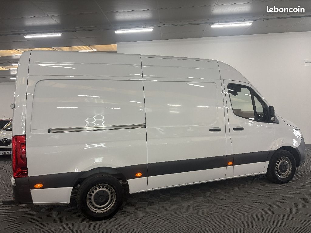 Mercedes Sprinter FOURGON FGN 315 CDI 43 3.5T RWD FIRST TVA RECUPERABLE (image 5)