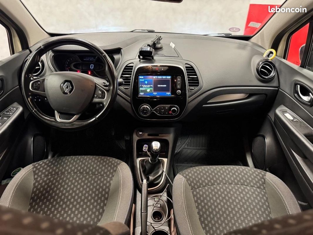Renault Captur 1.3 TCE 130 INTENS (image 7)