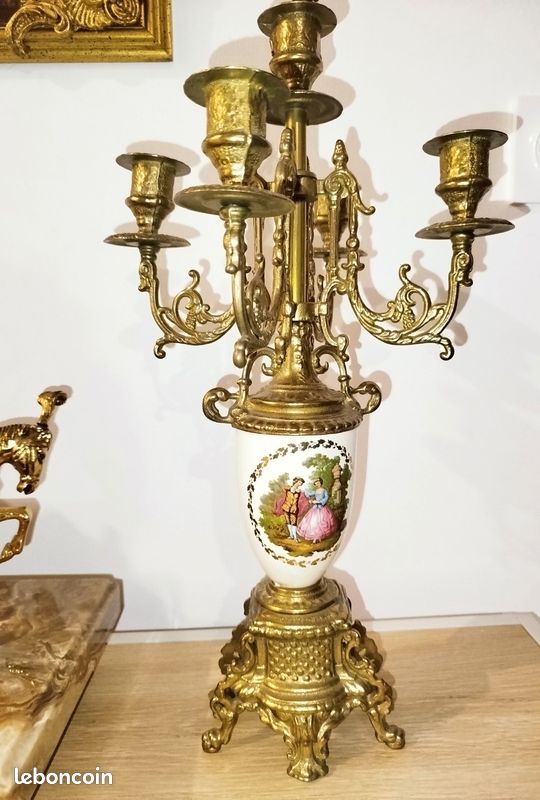 Magnifique chandelier ancien en bronze et céramique – style Fragonard (image 1)