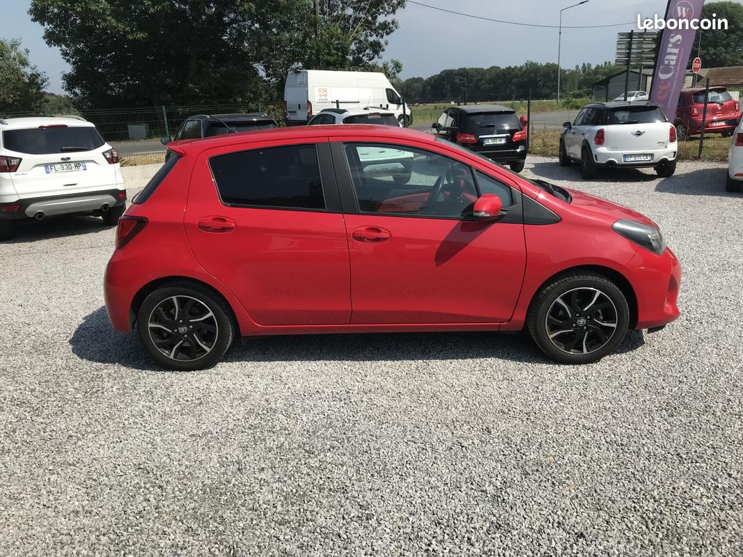 TOYOTA YARIS 1.3 - 100 VVT-i III 2011 Style PHASE 2 (image 4)