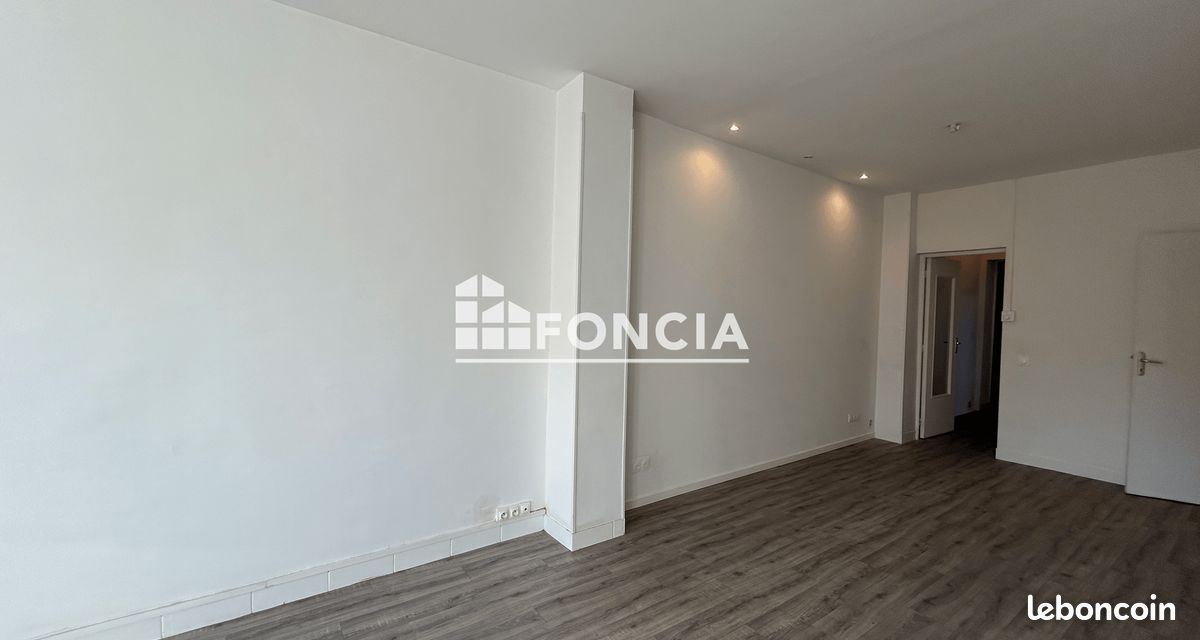 Appartement 3 pièces 65 m² · à Livarot-Pays-d'Auge · 65 m² · 467 €/mois