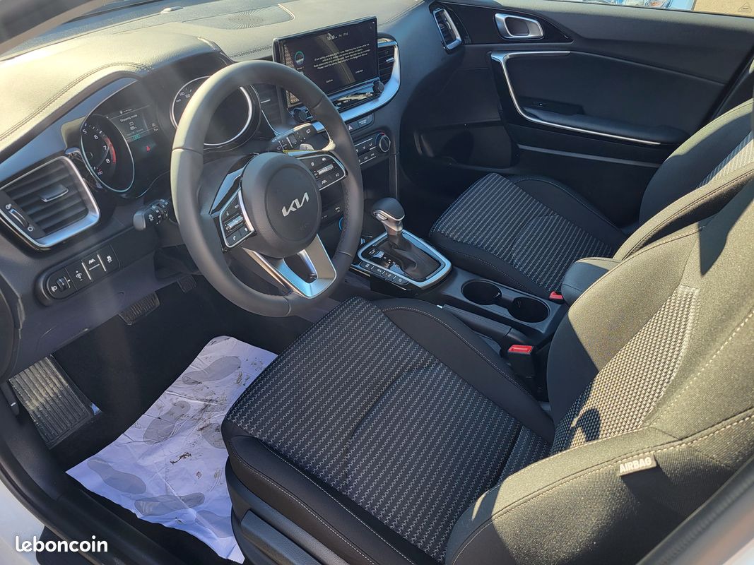 Kia CEED 1.0 tgdi 100cv MHEV DCT7 (image 2)