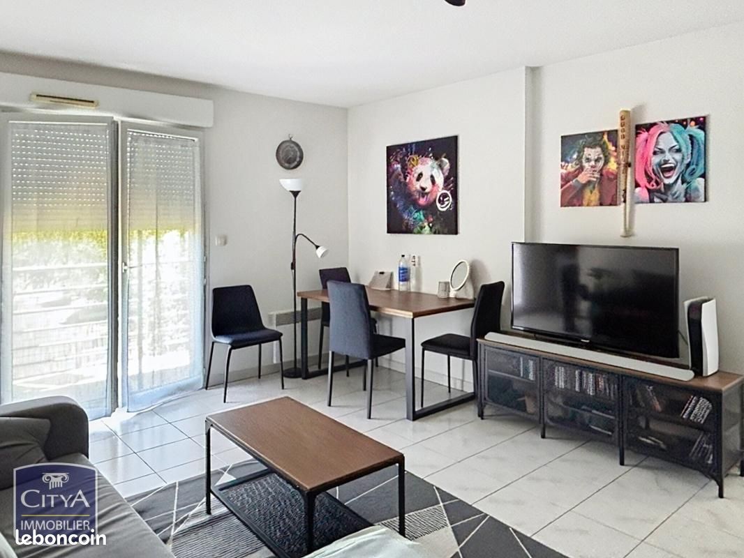 Appartement 3 pièces 54 m² · à Neuville-de-Poitou · 54 m² · 97 000 €
