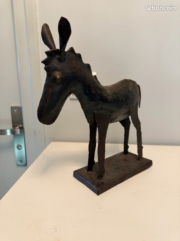 Sculpture cheval en métal décorative – style artisanal / industriel (image 1)
