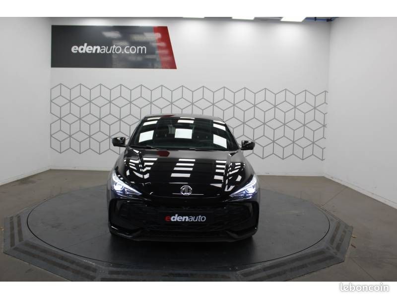 Mg3 1.5 L Hybrid+ 195 ch Luxury (image 2)
