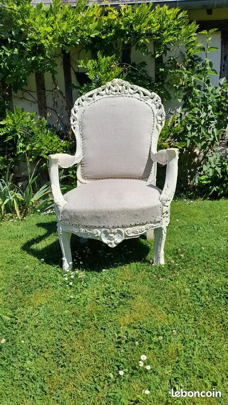 Fauteuil ancien (image 1)