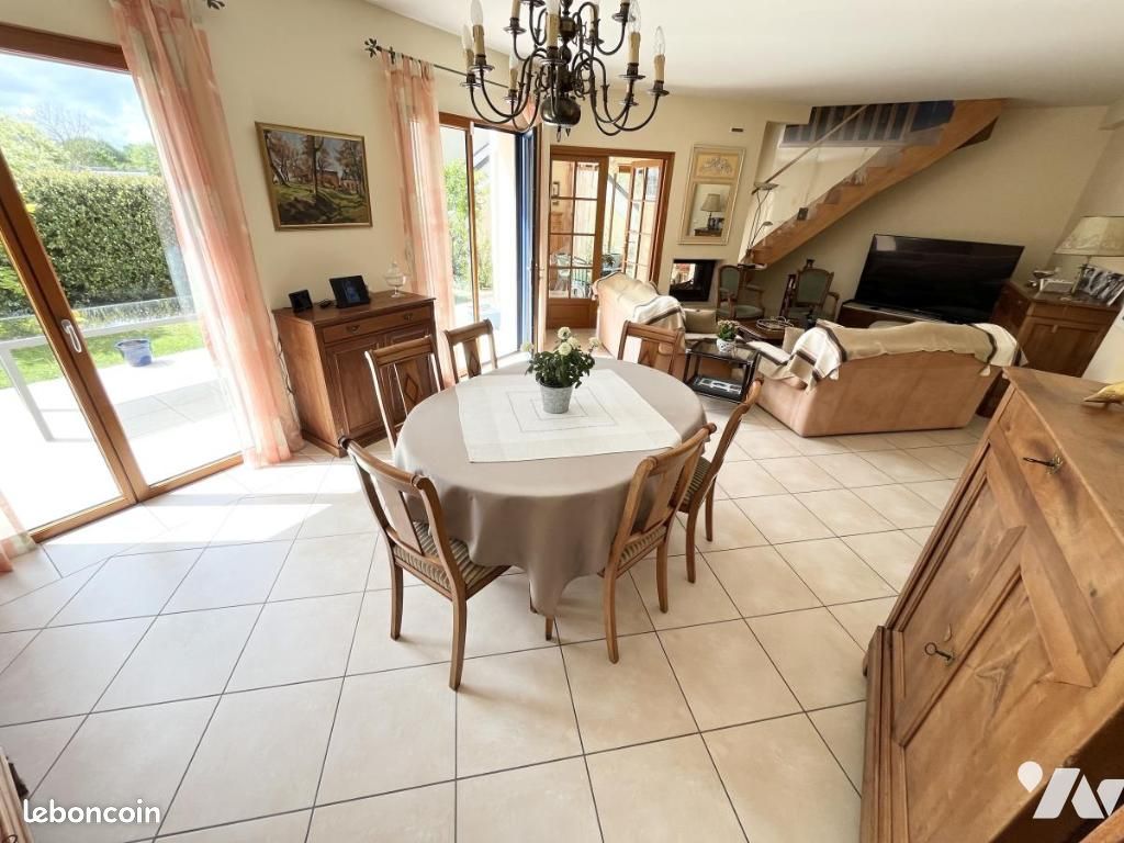 Maison 8 pièces 195 m² (image 4)