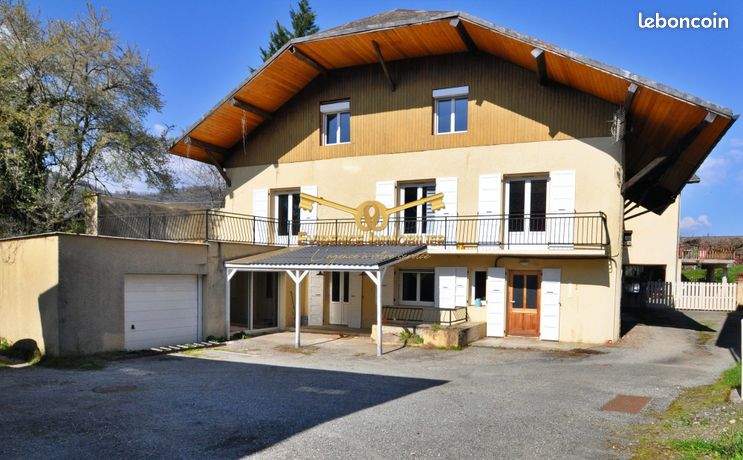 Maison 7 pièces 161 m²