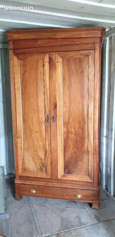 Armoire style Empire en Noyer (image 1)