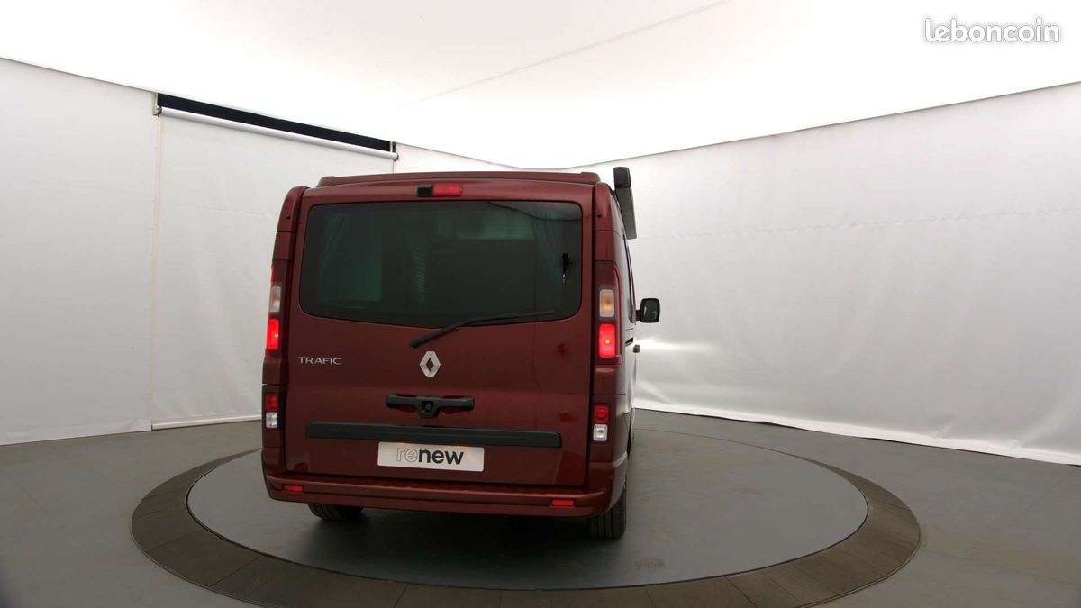 Renault trafic blue dci 170 auto grand spaceclass (image 14)