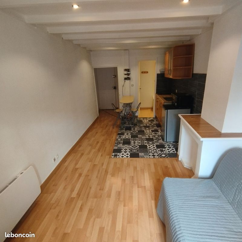 Appartement 1 pièce 20 m² · à Saint-Vallier · 20 m² · 375 €