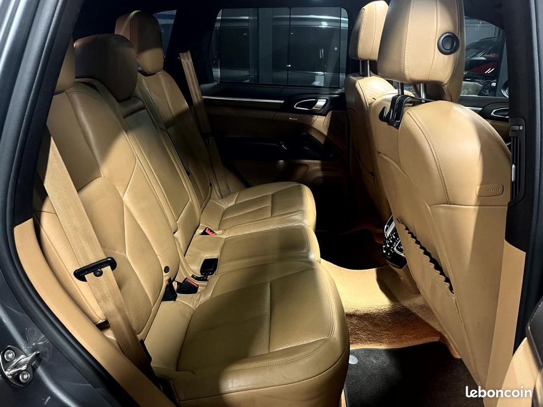 PORSCHE CAYENNE S 4.8i V8 400 (image 12)
