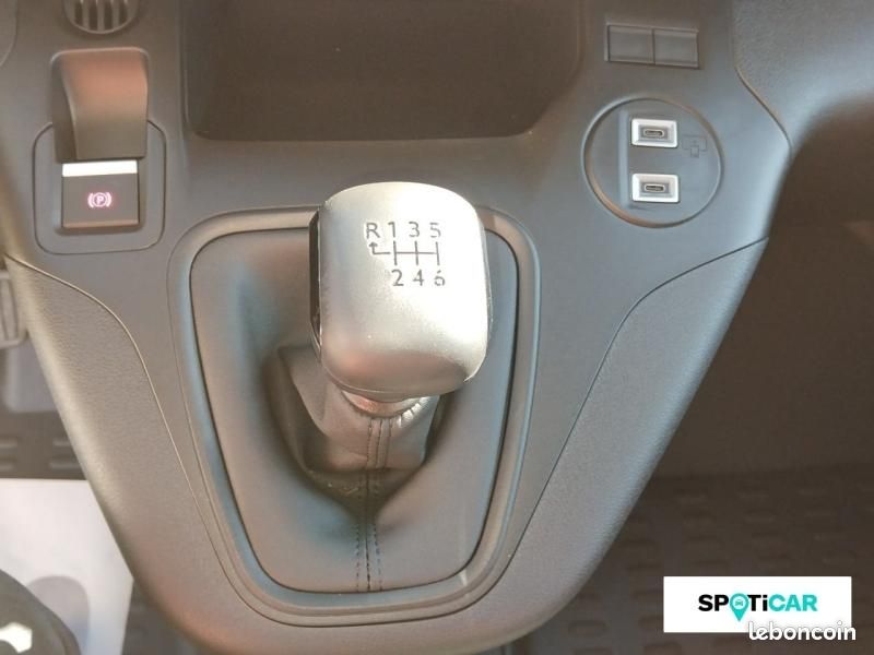 Citroen Berlingo Van M 650kg BlueHDi 100ch S&S Pack Premium Connect (image 25)