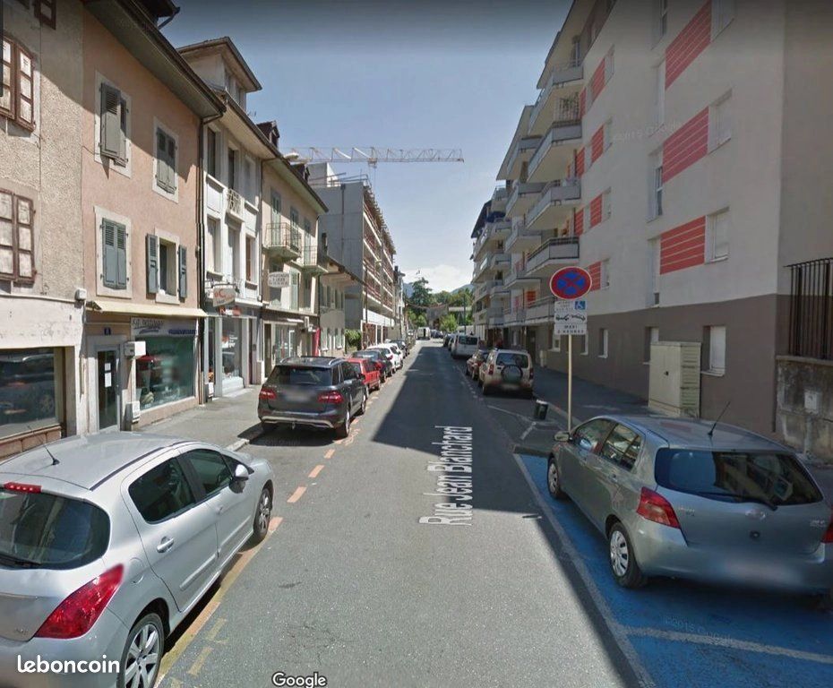 Parking/box 1 pièce Thonon-les-Bains · 75 €/mois
