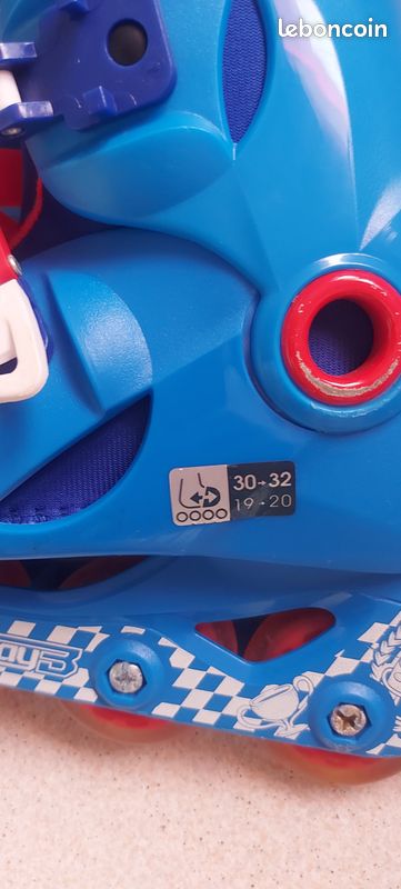 Patins à roulettes en ligne evolutifs réglable pour enfant (image 2)