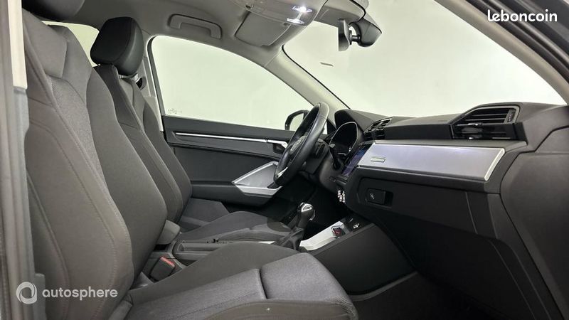 Audi Q3 35 TDI 150ch Design S tronic 7 (image 15)