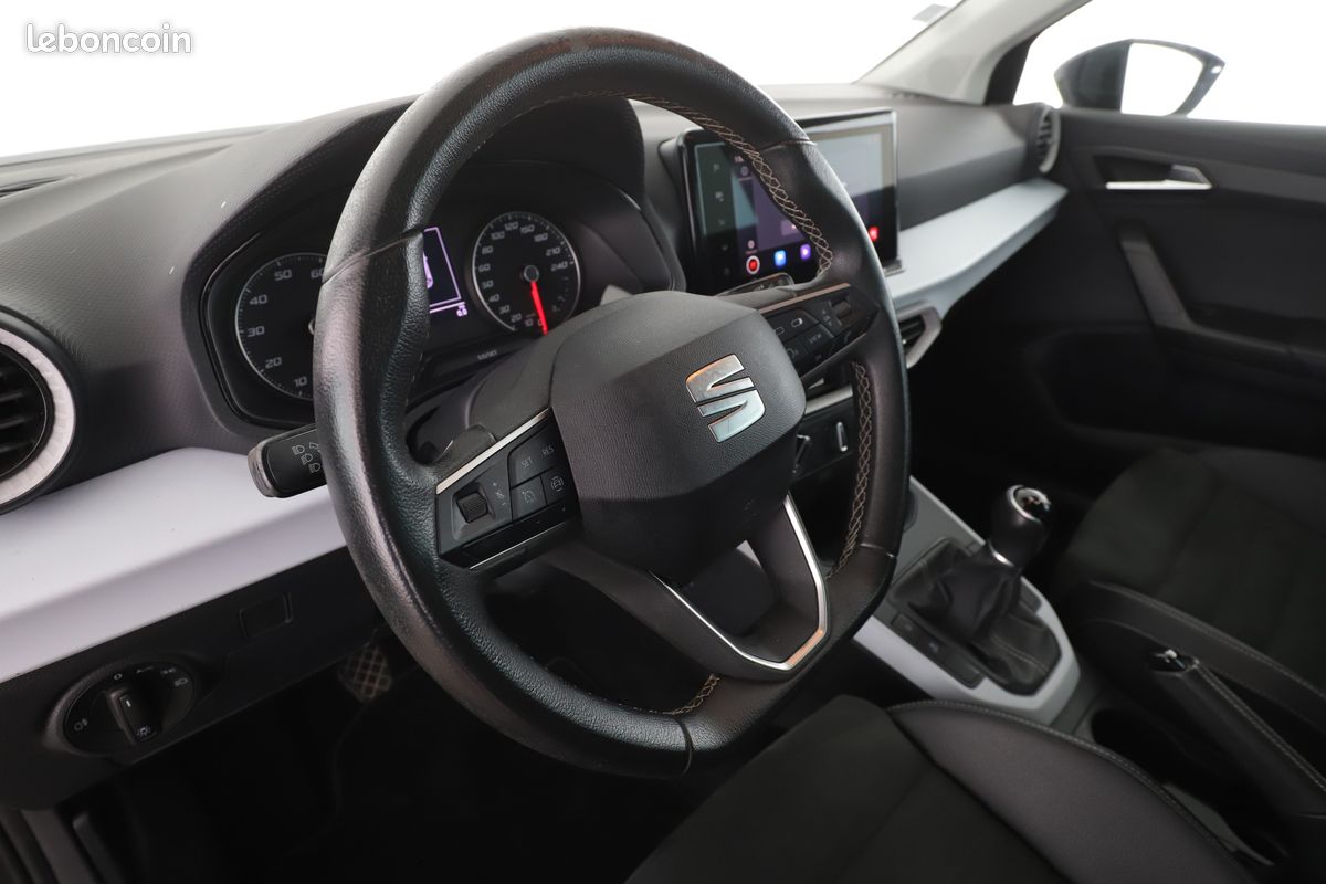 Seat Arona 1.0 EcoTSI Urban 95 ch (image 6)