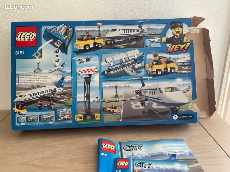 Airplane Lego Airport 2010 Lego City Avion 3181 (2010) Lego