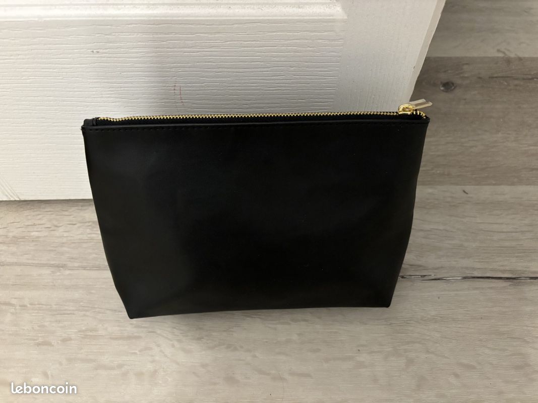 Pochette beauté noire- Neuve (image 1)