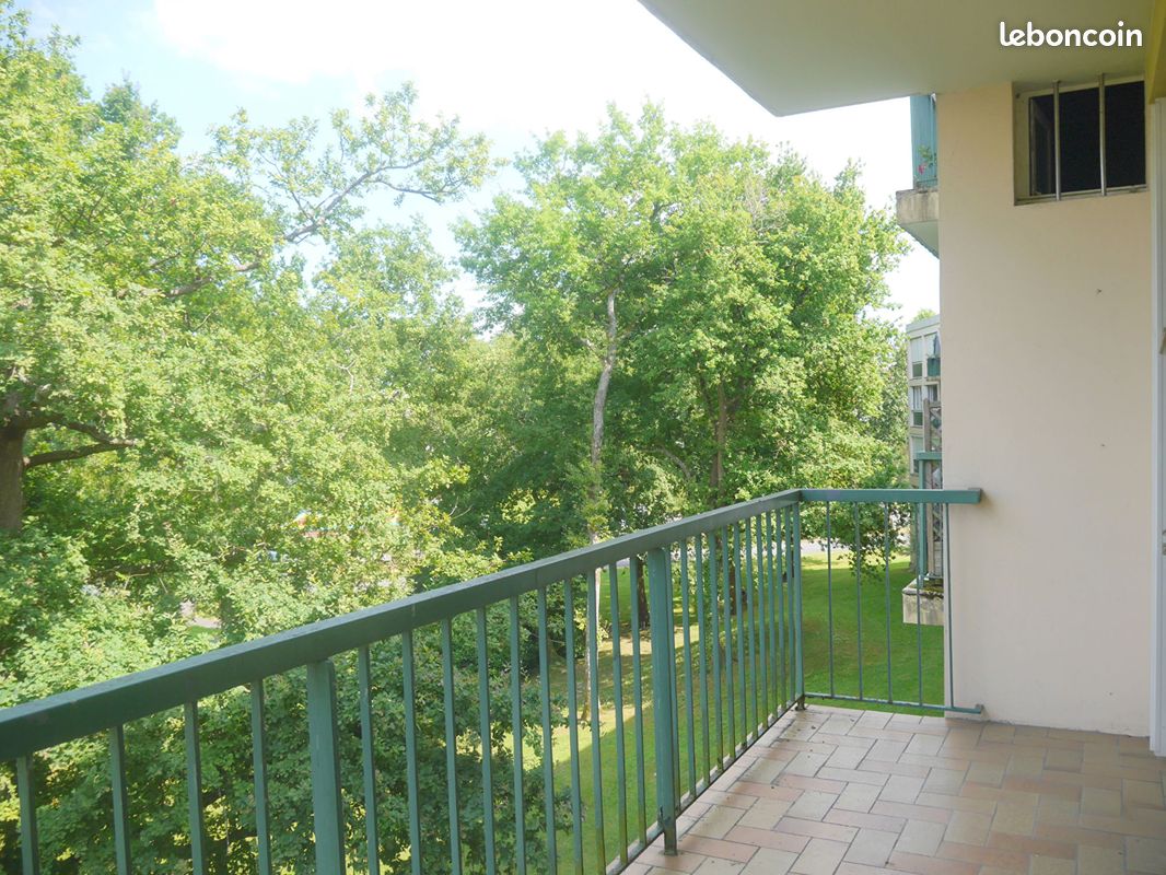 Appartement 3 pièces 66 m² · à Mourenx · 66 m² · 590 €/mois