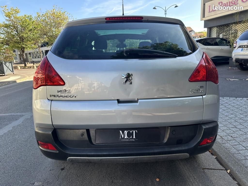 PEUGEOT 3008 1.6 e-HDi FAP - 112 - BV MP6 Allure Toit panoramique (image 4)