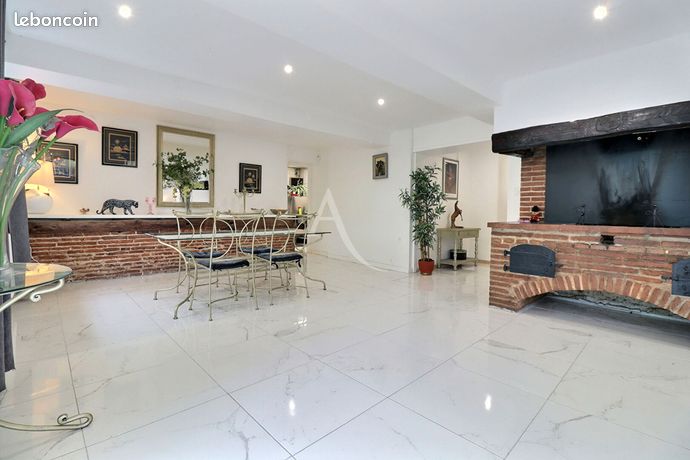 Propriété 10 pièces 340 m²